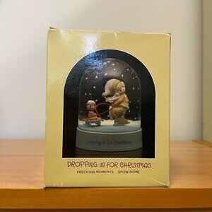 Enesco Precious Moments Dropping in for Christmas Snow Globe